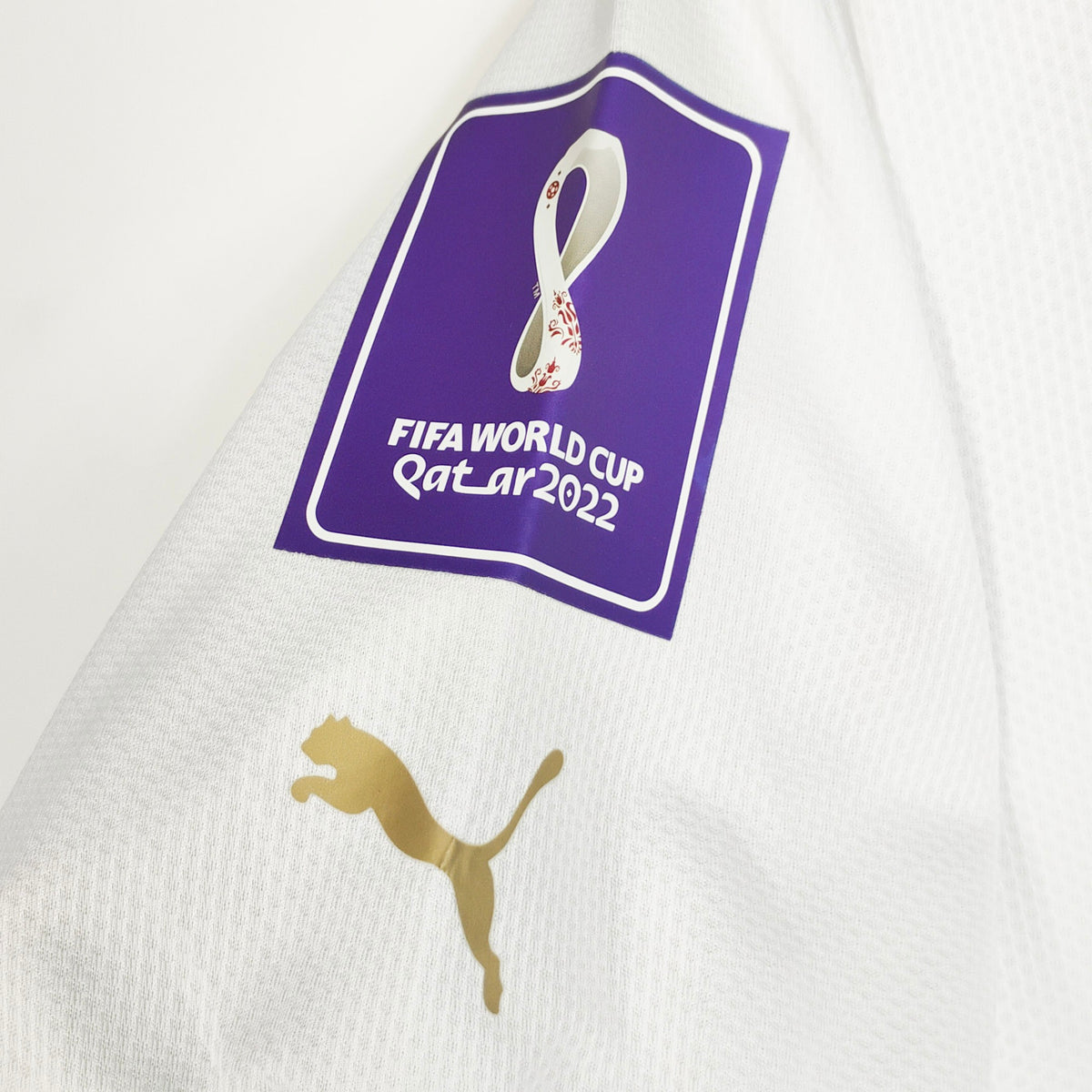Original Uruguay 2022/23 Away - Darwin Nunez #11 Size L (Bnwt)