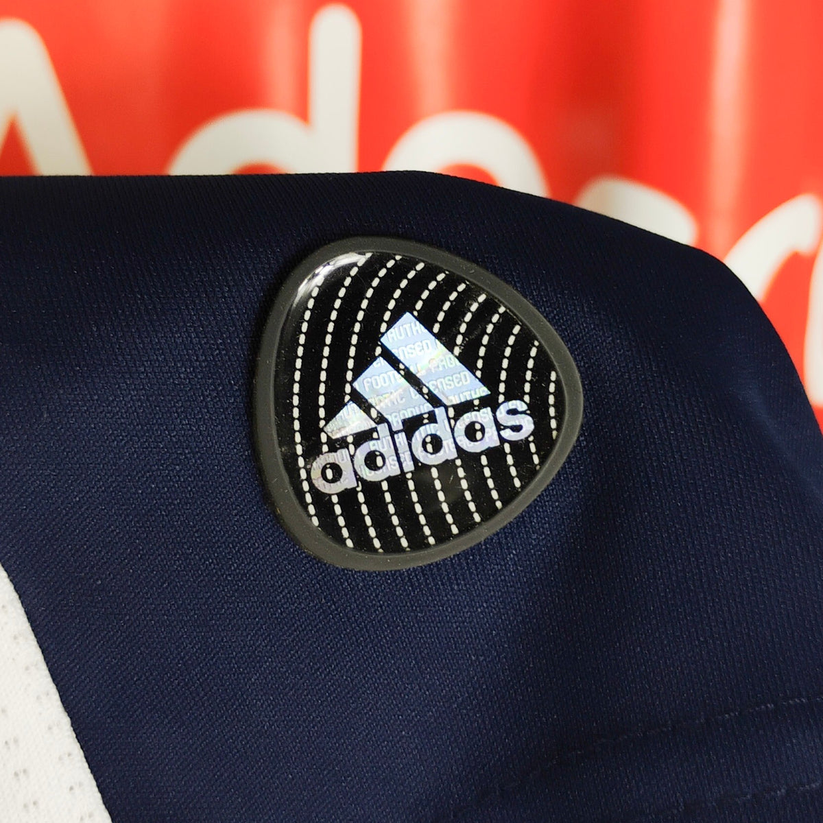 Original Melbourne Victory 2011/13 Home - Kewell #22 Size M