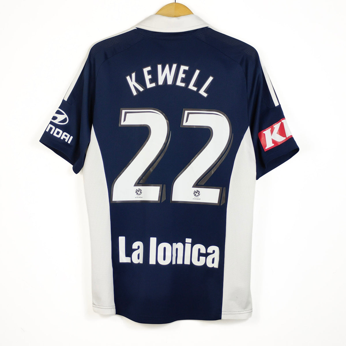 Original Melbourne Victory 2011/13 Home - Kewell #22 Size M