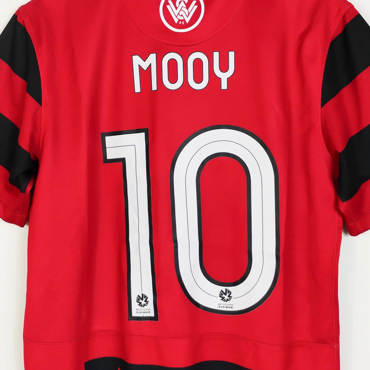 Original Western Sydney Wanderers 2015/16 Home - Mooy #10 Size M
