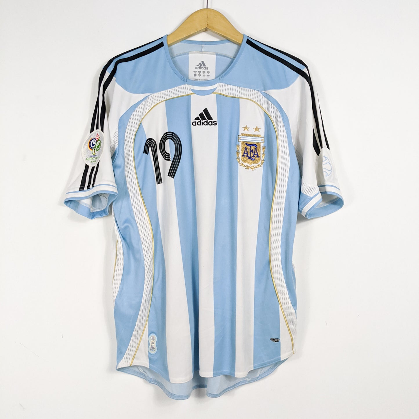 Authentic Argentina 2006/07 Home - Lionel Messi #19 Size M