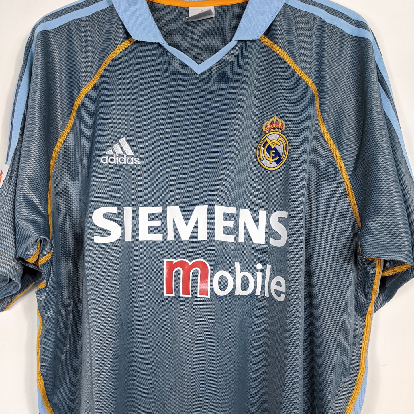 Authentic Real Madrid 2003/04 Third - Beckham #23 Size L