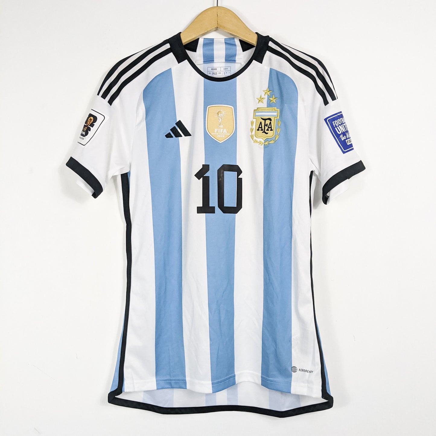 Authentic Argentina 2022 Home - Lionel Messi #10 Size M (Bnwt) (Three stars)