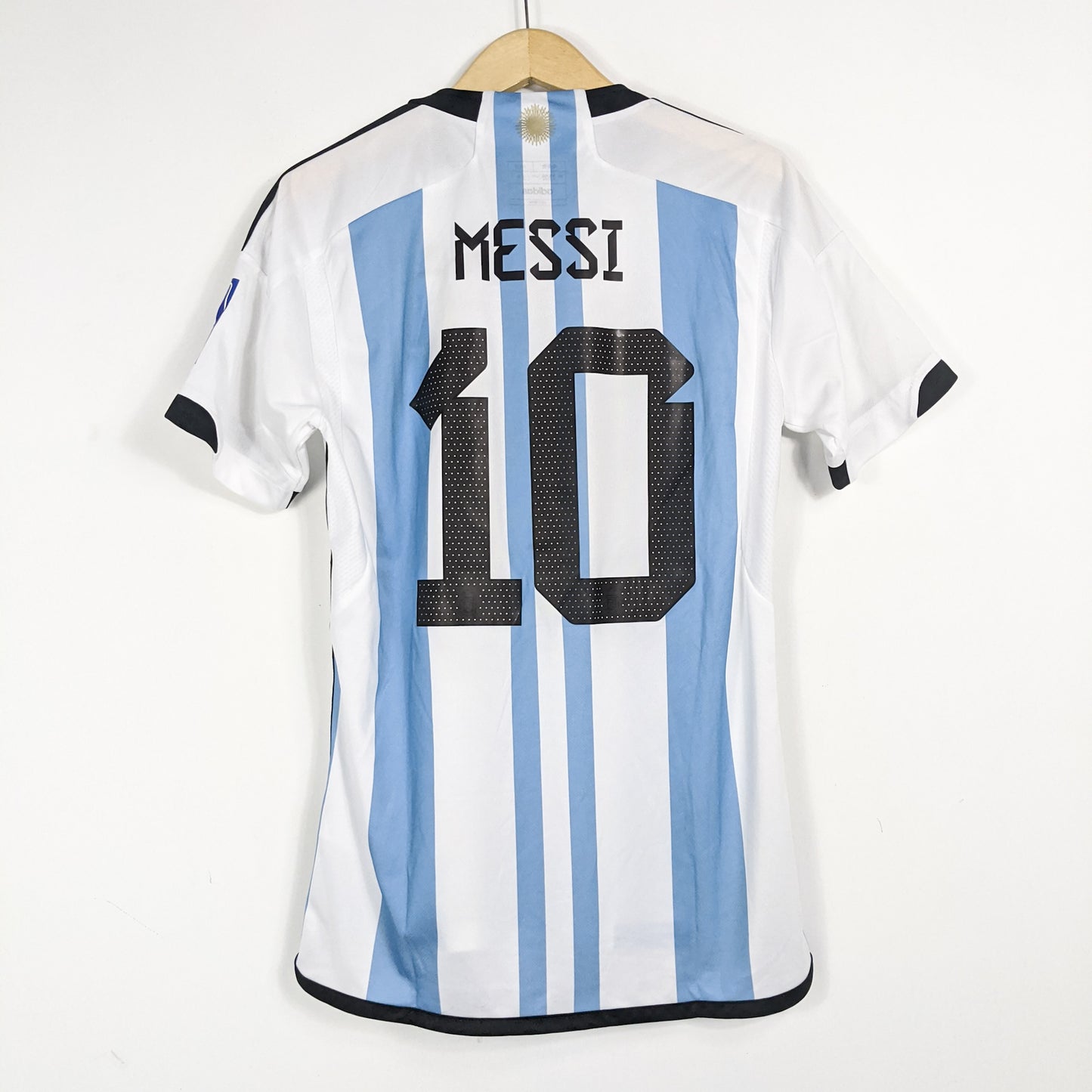 Authentic Argentina 2022 Home - Lionel Messi #10 Size M (Bnwt) (Three stars)