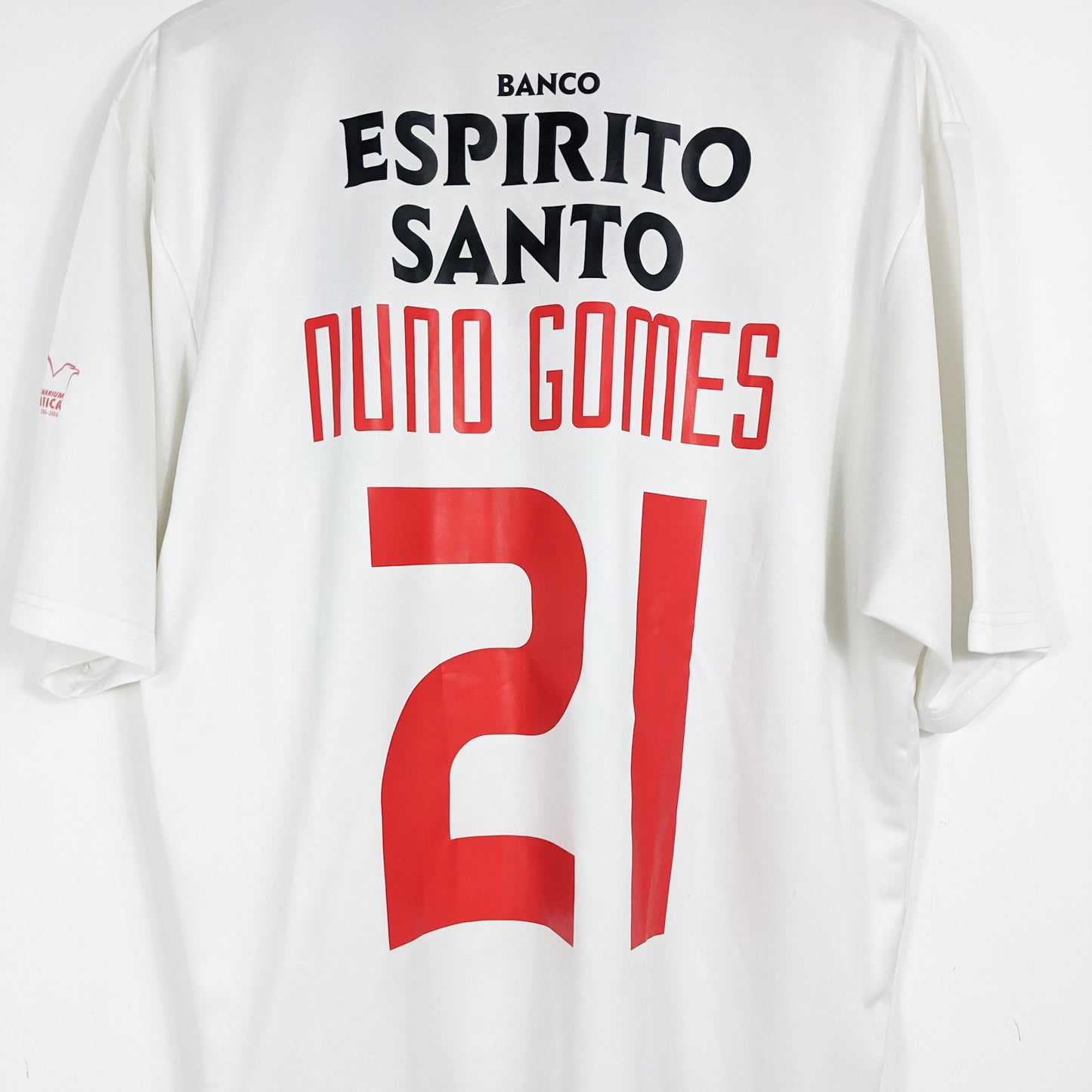 Authentic SL Benfica 2004/05 Home - Nuno Gomes #21 Size L