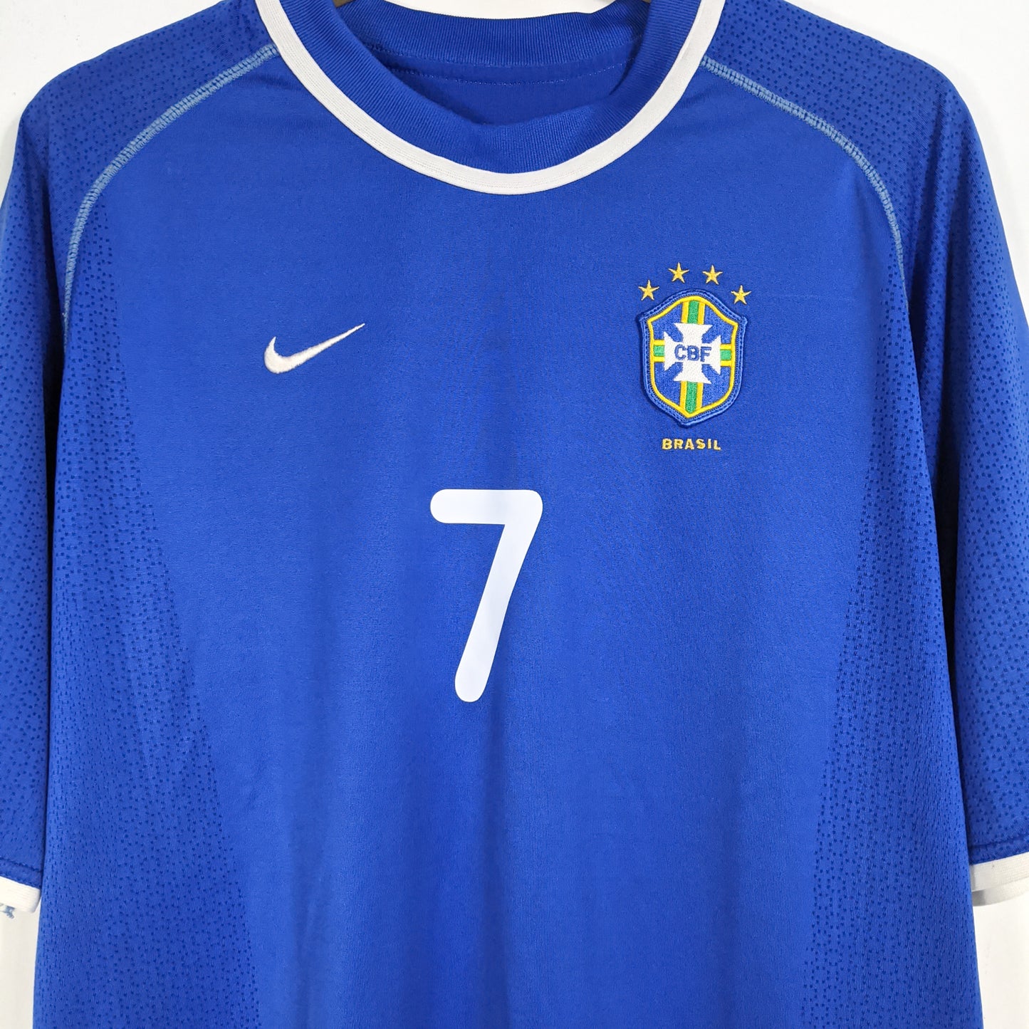 Authentic Brazil 2000/02 Away - Ronaldinho #7 Size L