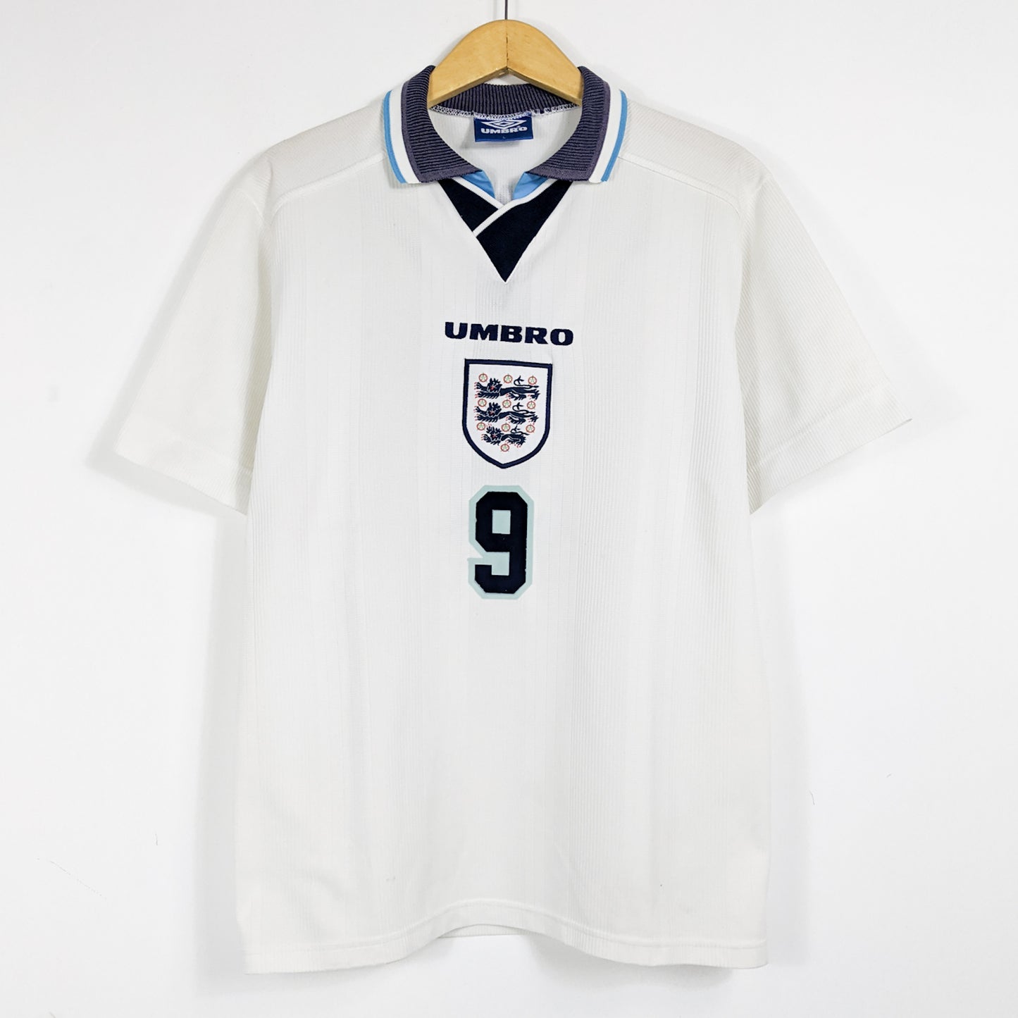 Authentic England 1995/97 Home - Alan Shearer #9 Size L