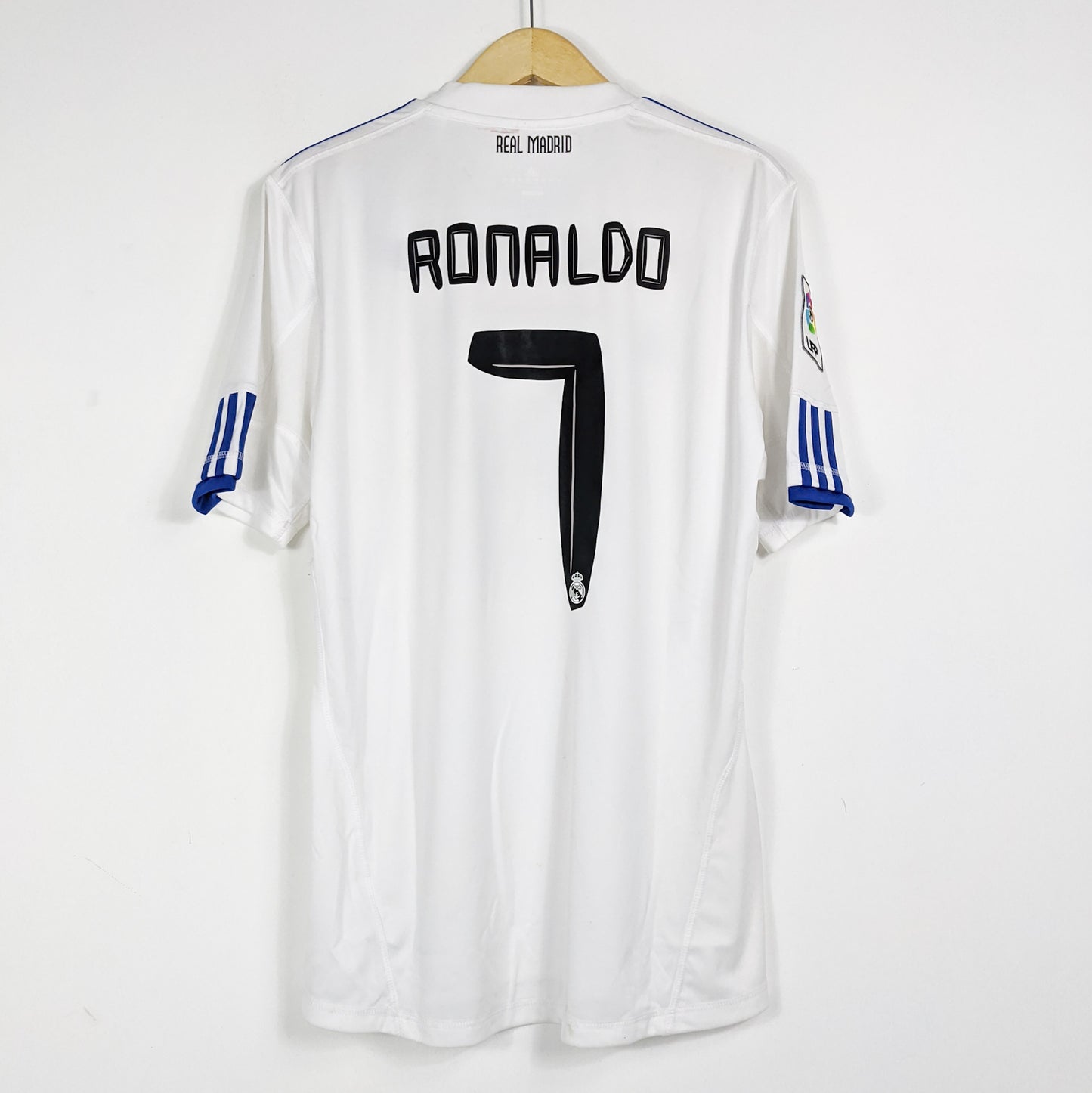 Authentic Real Madrid 2010/11 Home - Cristiano Ronaldo #7 Size L (Bnwt)