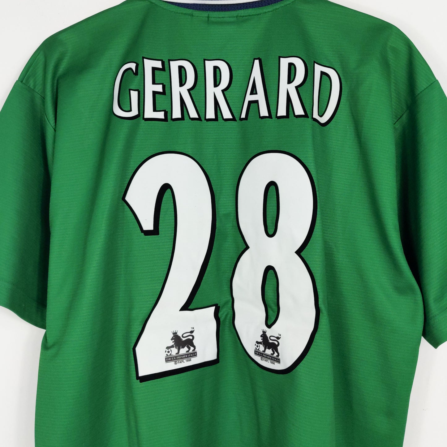 Authentic Liverpool 1999/00 Away - Steven Gerrard #28 Size XL