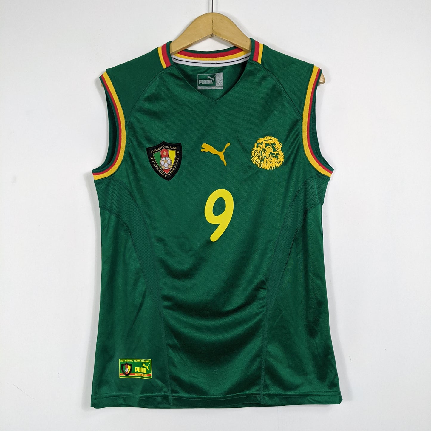 Authentic Cameroon 2002 Home - Samuel Eto'o #9 Size S