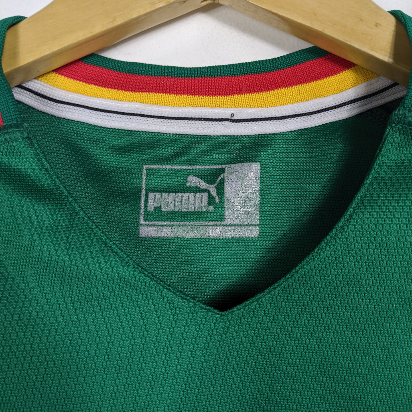 Authentic Cameroon 2002 Home - Samuel Eto'o #9 Size S