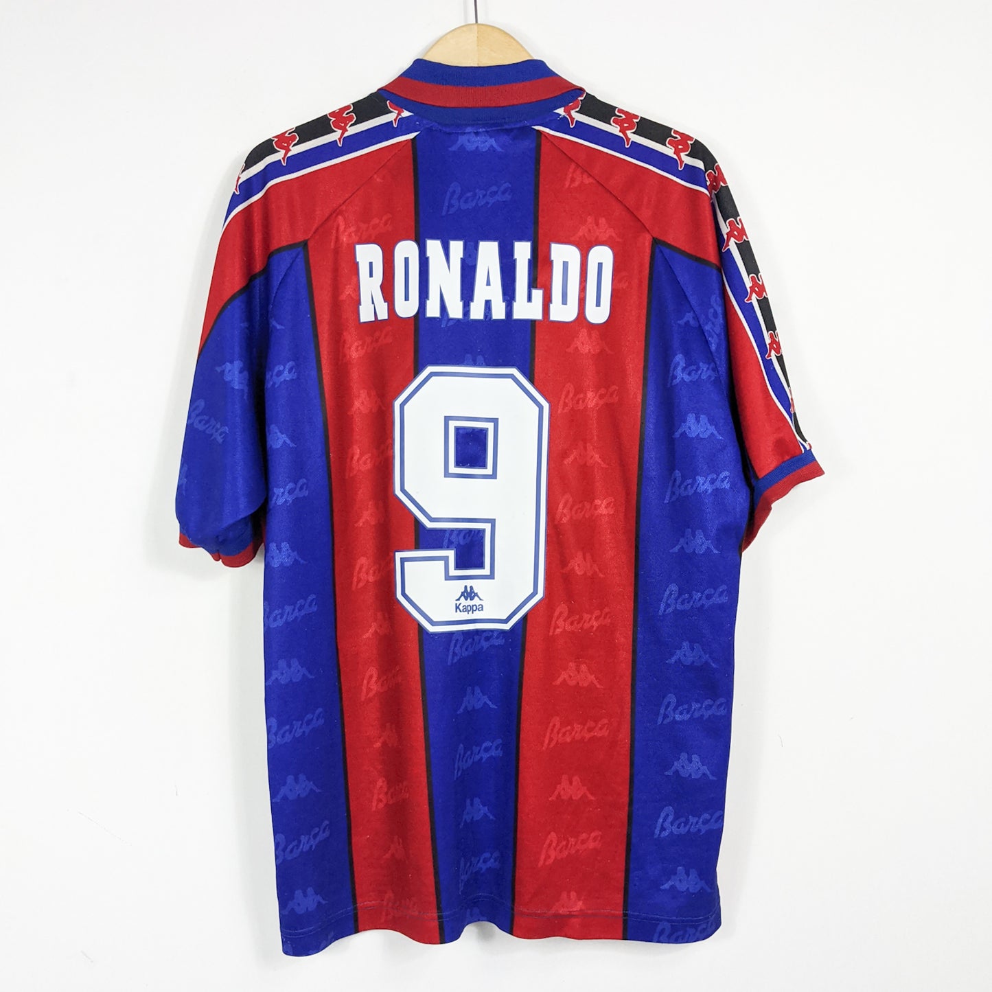 Authentic Barcelona 1995/96 Home - Ronaldo Nazario #9 Size XL