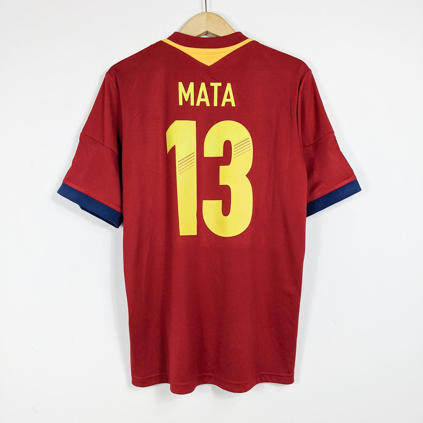 Authentic Spain 2012/13 Home - Juan Mata #13 Size L