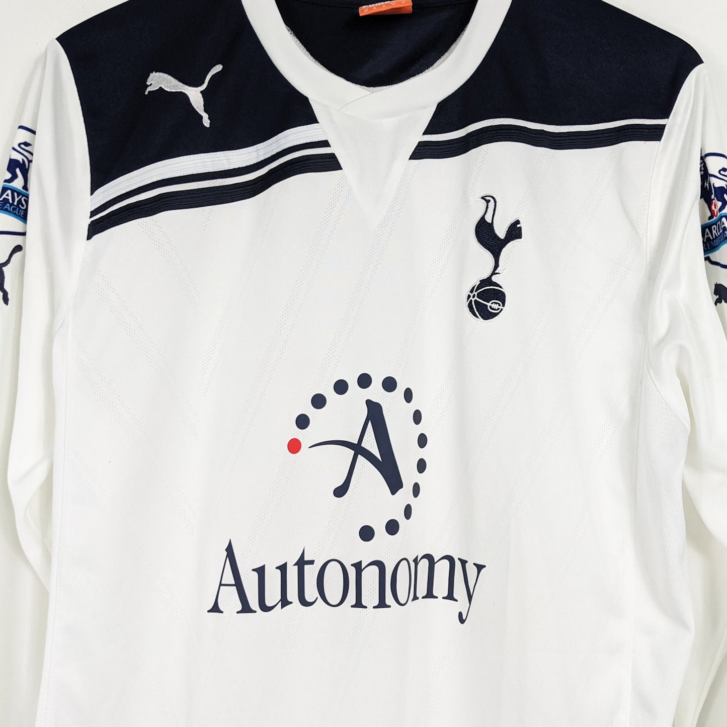 Authentic Tottenham 2010/11 Home - Gareth Bale #3 Size M (Longsleeve)