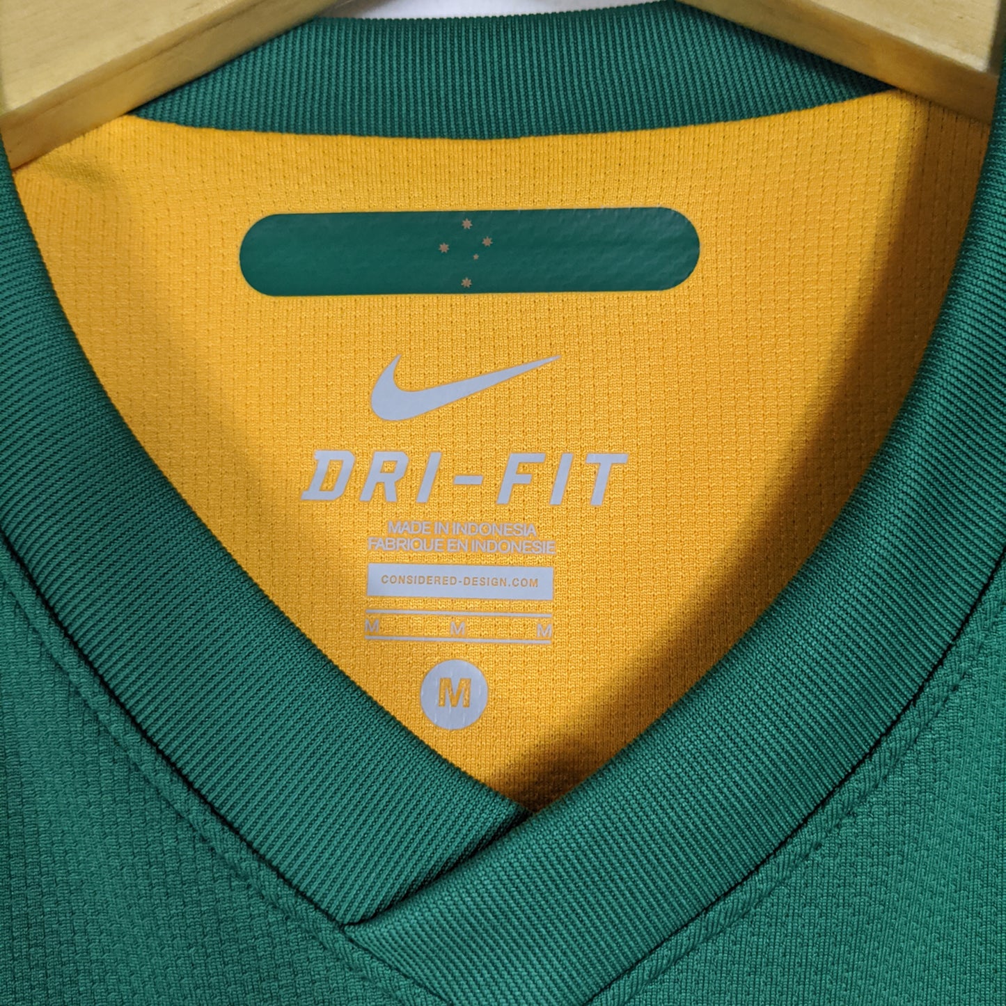 Authentic Australia 2010/11 Home - Tim Cahill #4 Size M