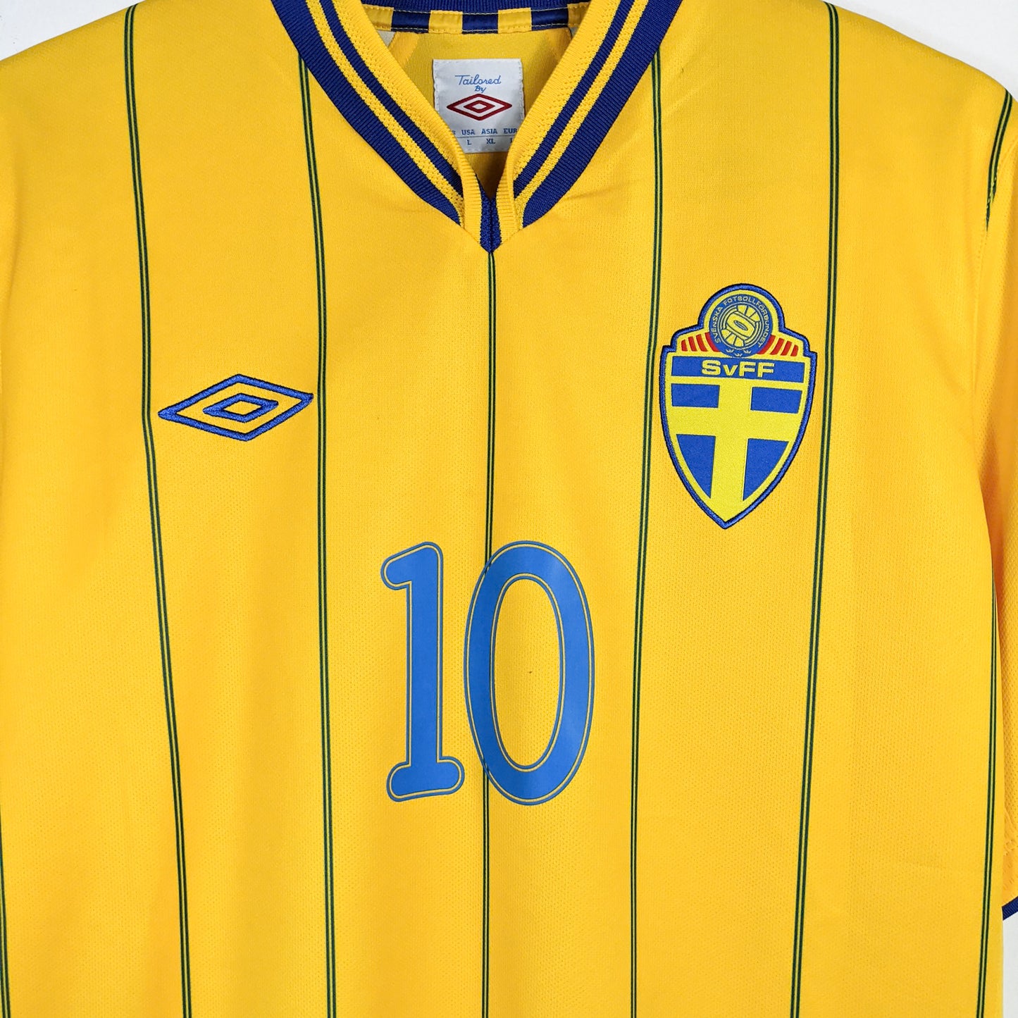 Authentic Sweden 2012 Home - Zlatan Ibrahimovic #10 Size L