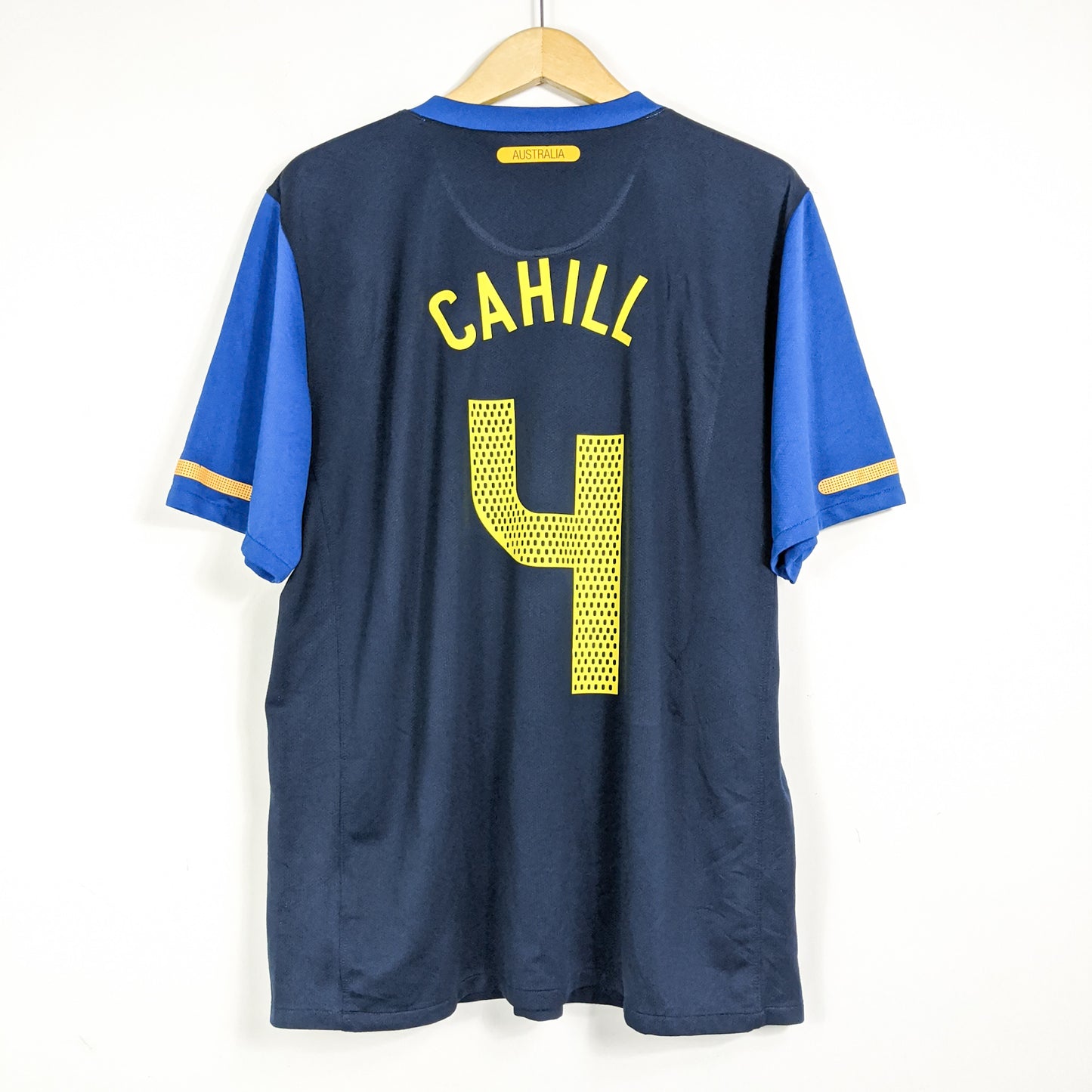 Authentic Australia 2010 Away - Cahill #4 Size XL