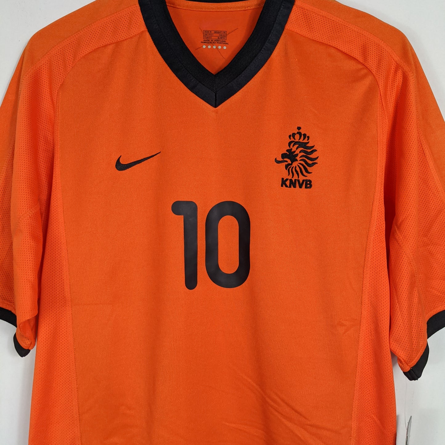 Authentic Netherlands 2000 Home - Dennis Bergkamp #10 Size M (Bnwt)