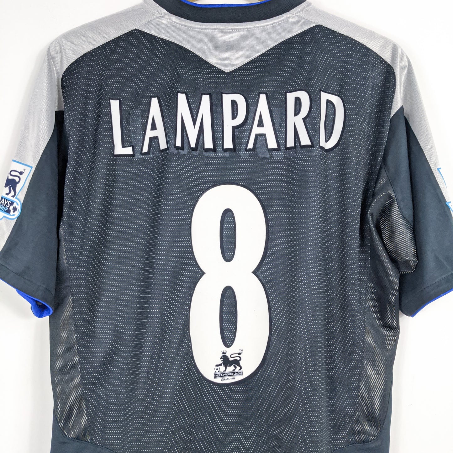 Authentic Chelsea 2004/05 Away - Frank Lampard #8 Size L