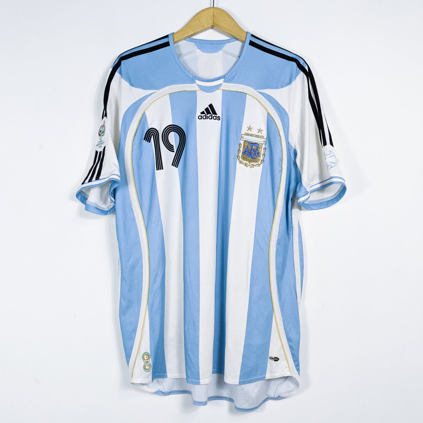 Authentic Argentina 2006 Home - Lionel Messi #19 Size L