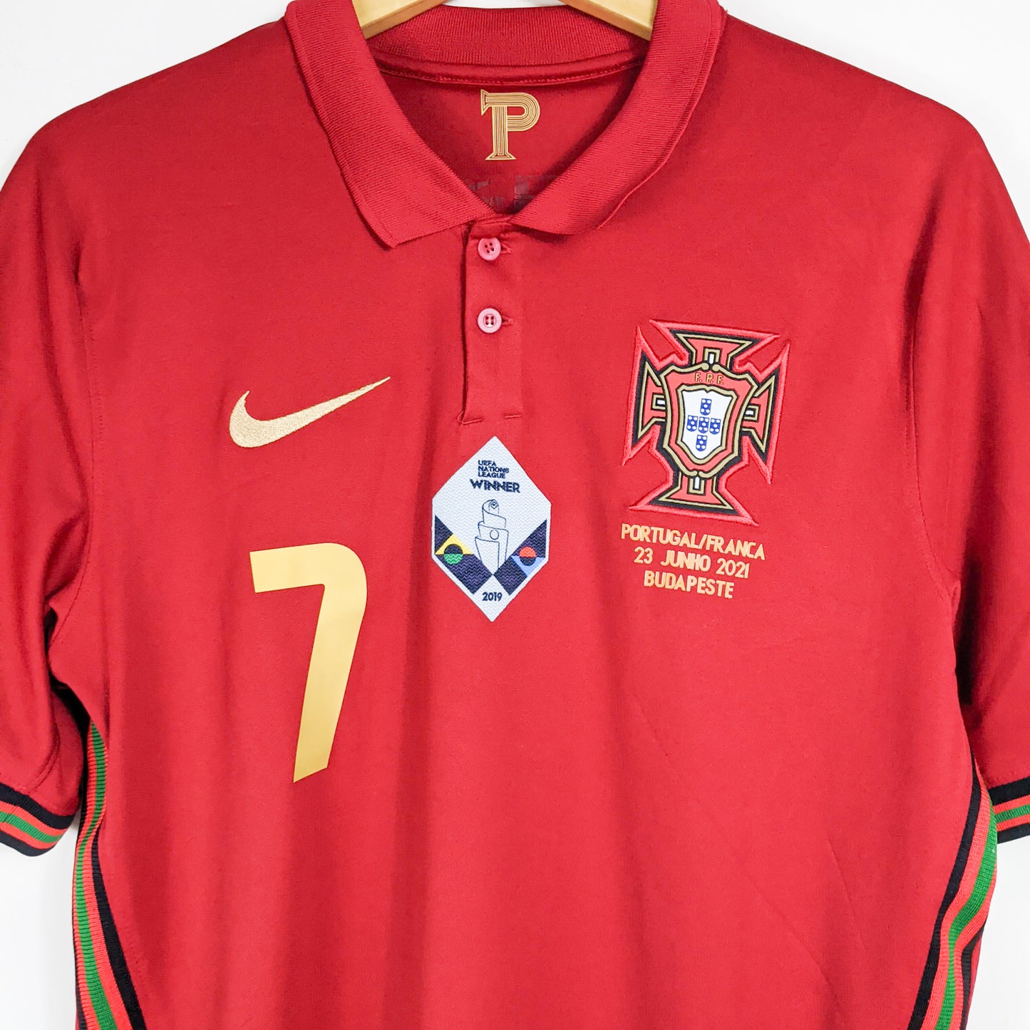 Authentic Portugal 2021 Home - Cristiano Ronaldo #7 Size M (Mdt)