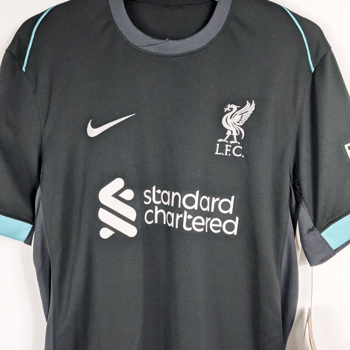 Authentic Liverpool 2024/25 Away - Mo Salah #11 Size M (Bnwt)