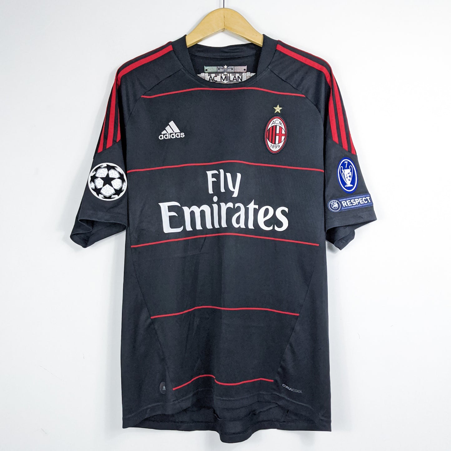 Authentic AC Milan 2010/11 Third - Zlatan Ibrahimovic #11 Size L