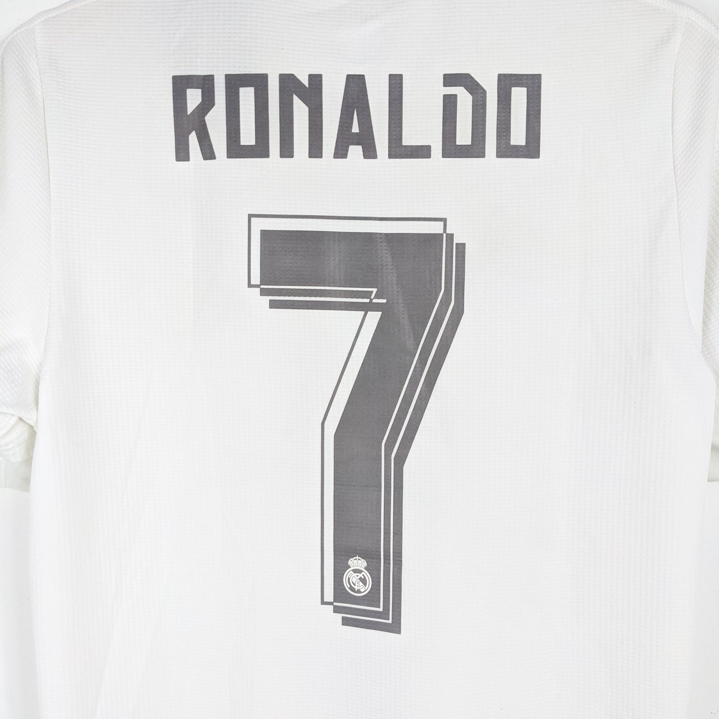 Authentic Real Madrid 2015/16 Home - Ronaldo #7 Size S