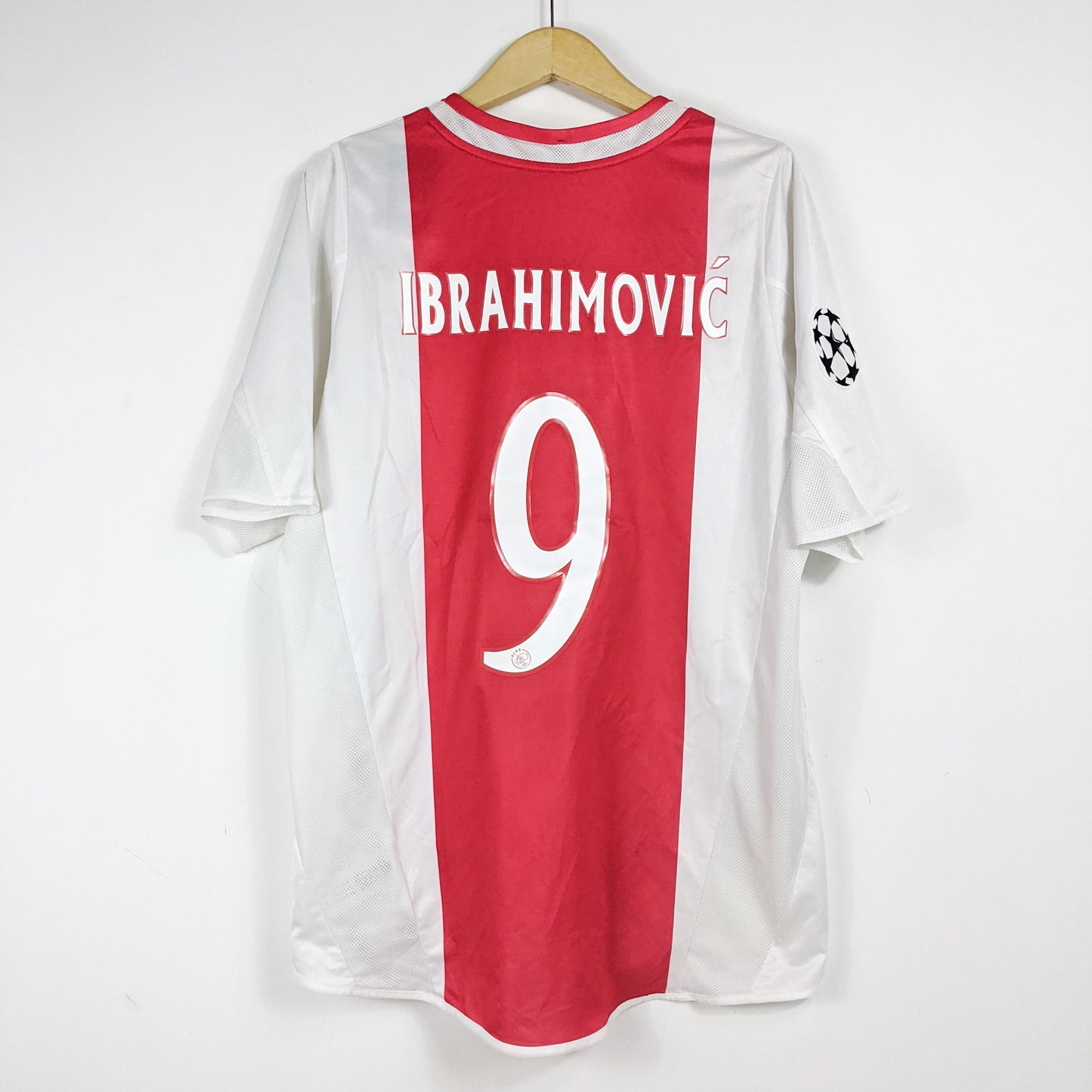 Authentic Ajax 2004/05 Home - Ibrahimovic #9 Size L