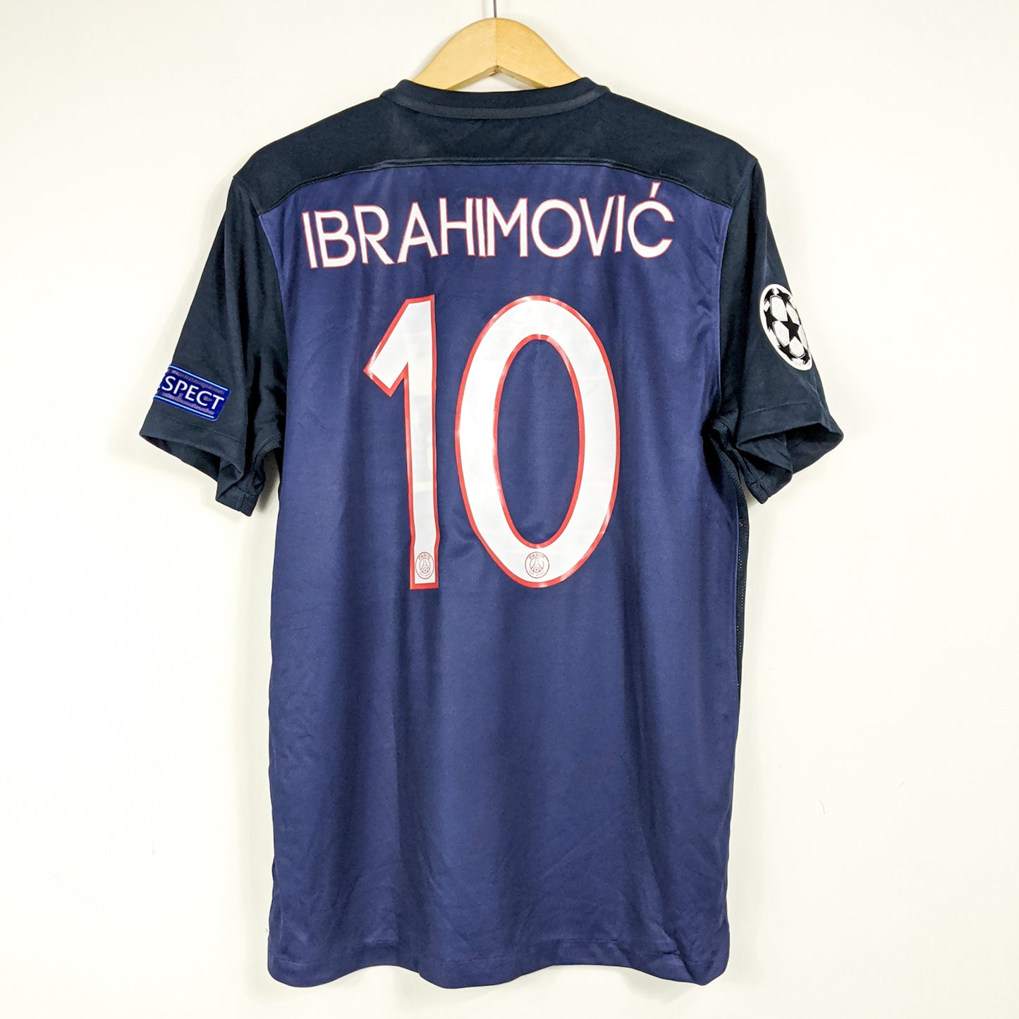 Authentic Paris Saint-Germain 2015/16 Home - Ibrahimovic #10 Size L