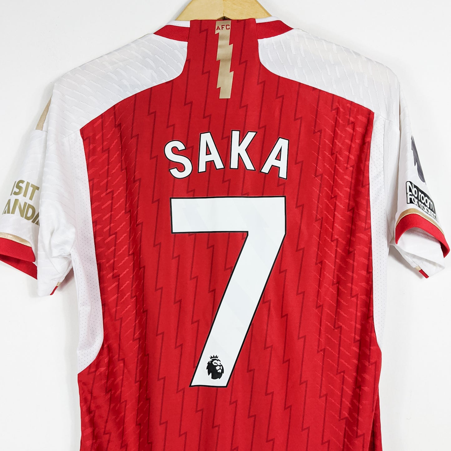 Authentic Arsenal 2023/24 Home - Saka #7 Size S (Bnwt) (Player Spec)