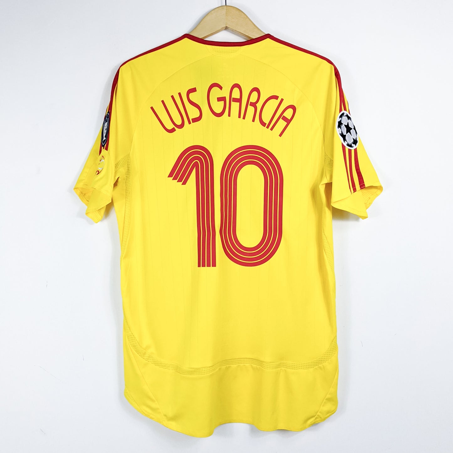 Authentic Liverpool 2006/07 Away - Luis Garcia #10 Size M