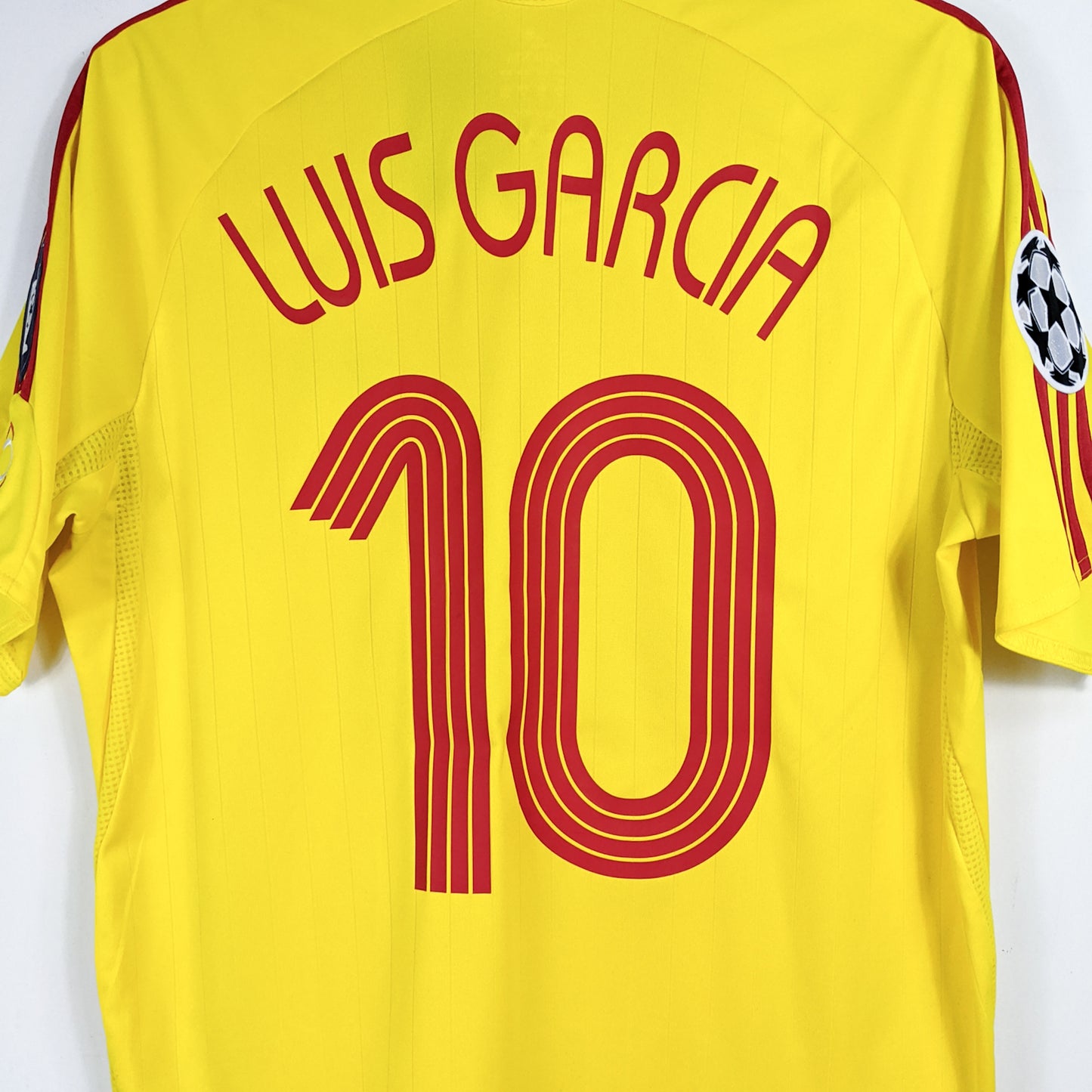 Authentic Liverpool 2006/07 Away - Luis Garcia #10 Size M