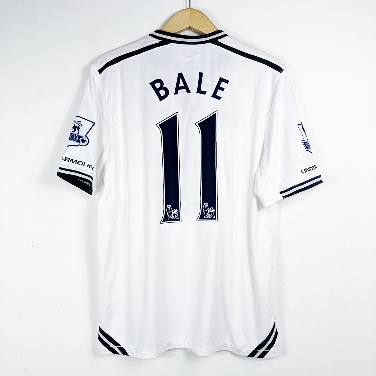 Authentic Tottenham Hotspurs 2013/14 Home - Bale #11 Size L (Bnwt)