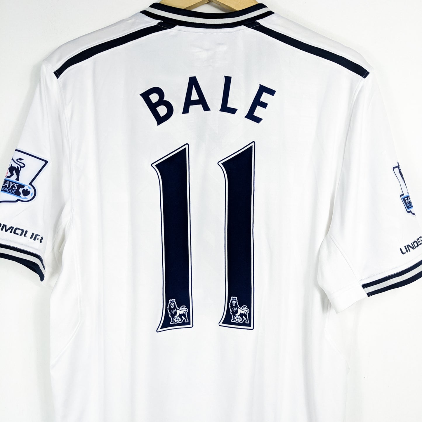 Authentic Tottenham Hotspurs 2013/14 Home - Bale #11 Size L (Bnwt)