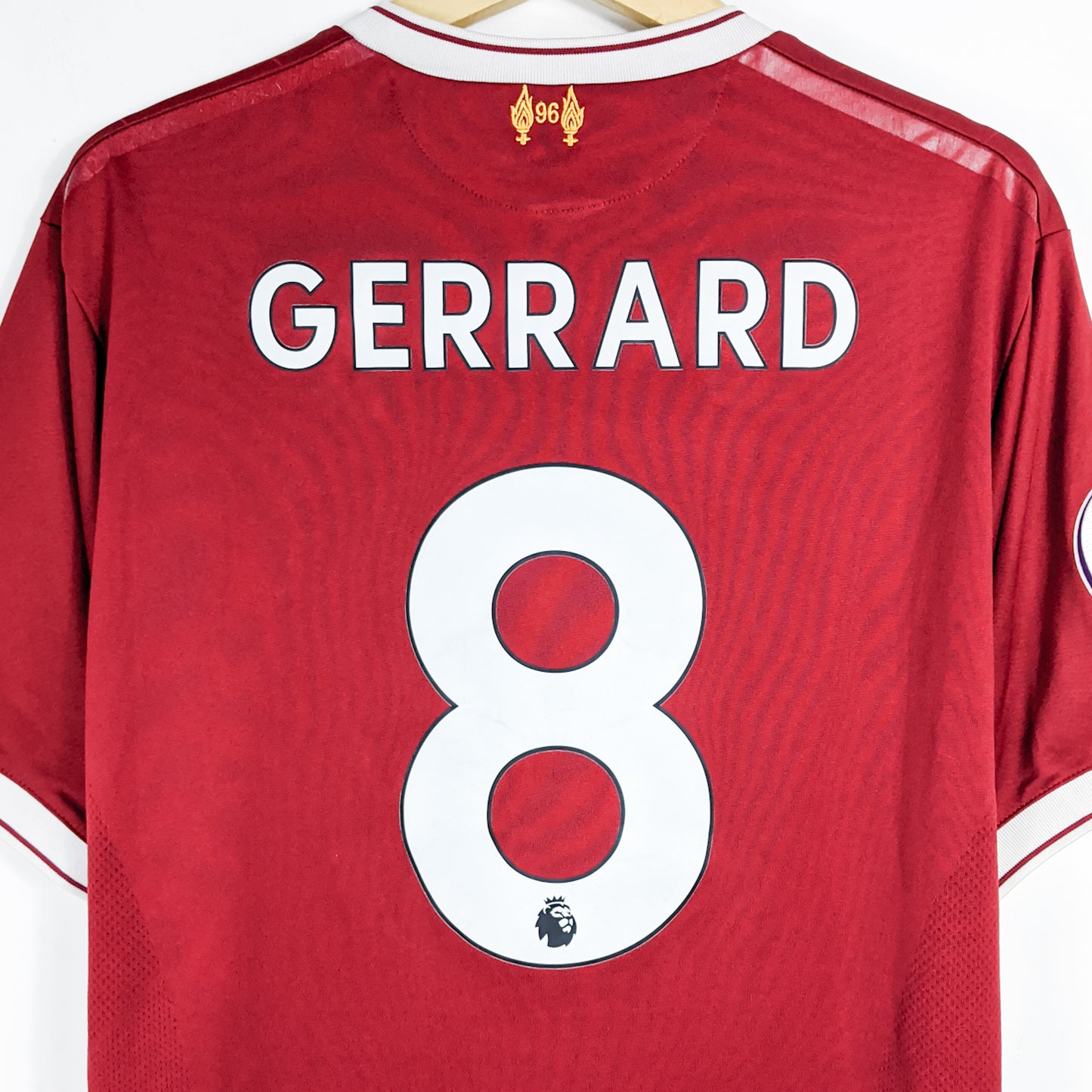 Authentic Liverpool 2017/18 Home - Gerrard #8 Size XL