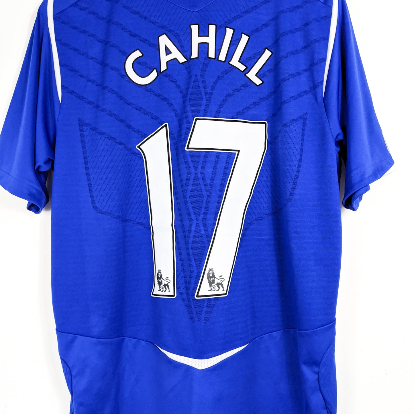 Authentic Everton 2008/09 Home - Cahill #17 Size L