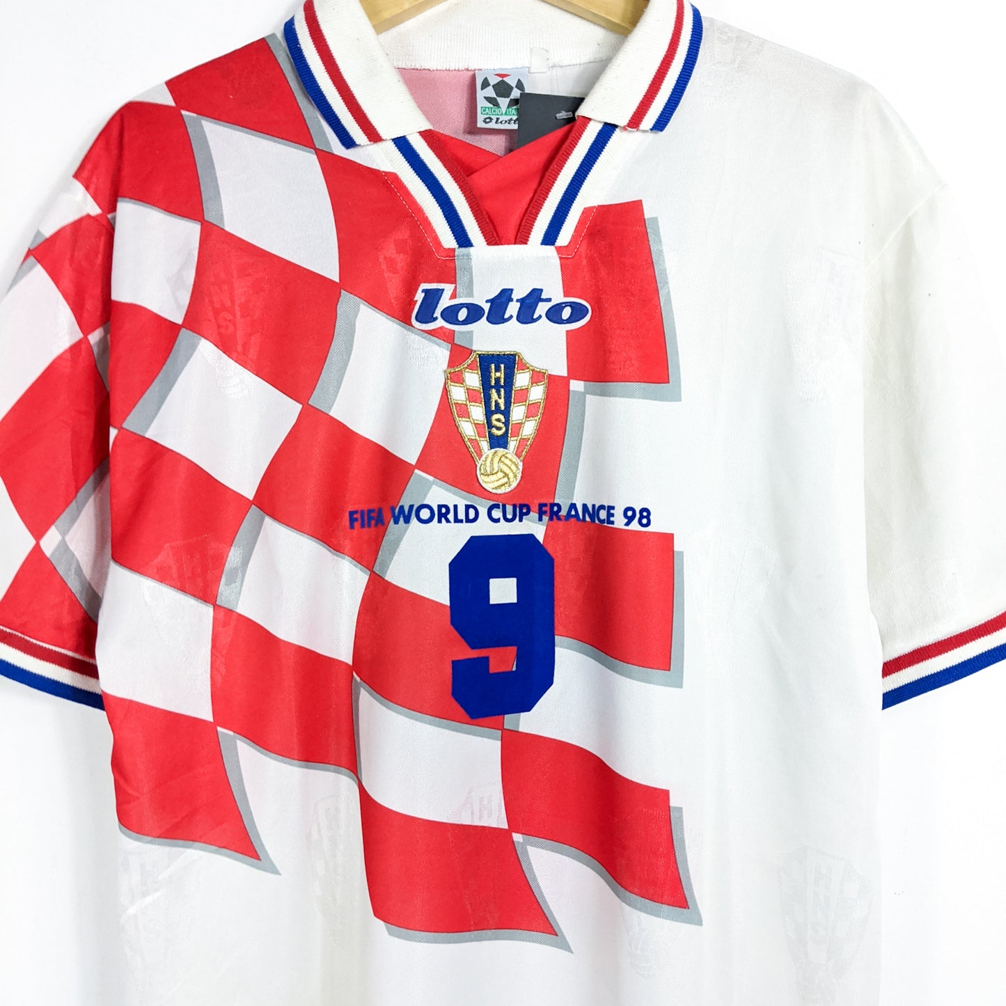 Authentic Croatia 1998 Home - Suker #9 Size L