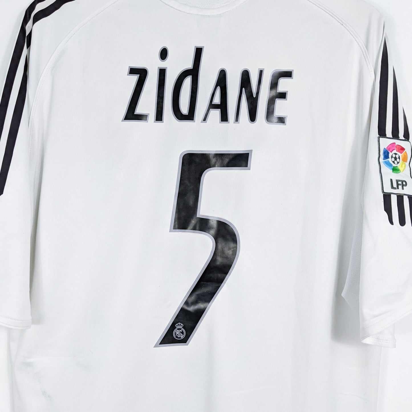 Authentic Real Madrid 2005/06 Home - Zidane #5 Size XL