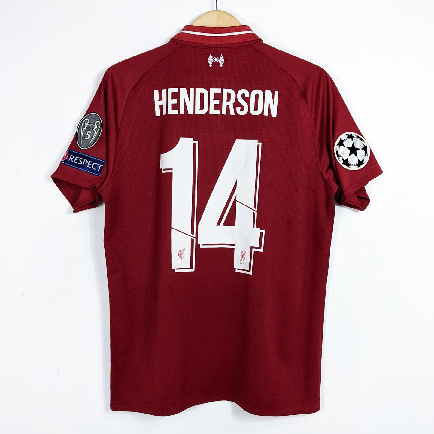 Authentic Liverpool 2018/19 Home - Henderson #14 Size M (Mdt)