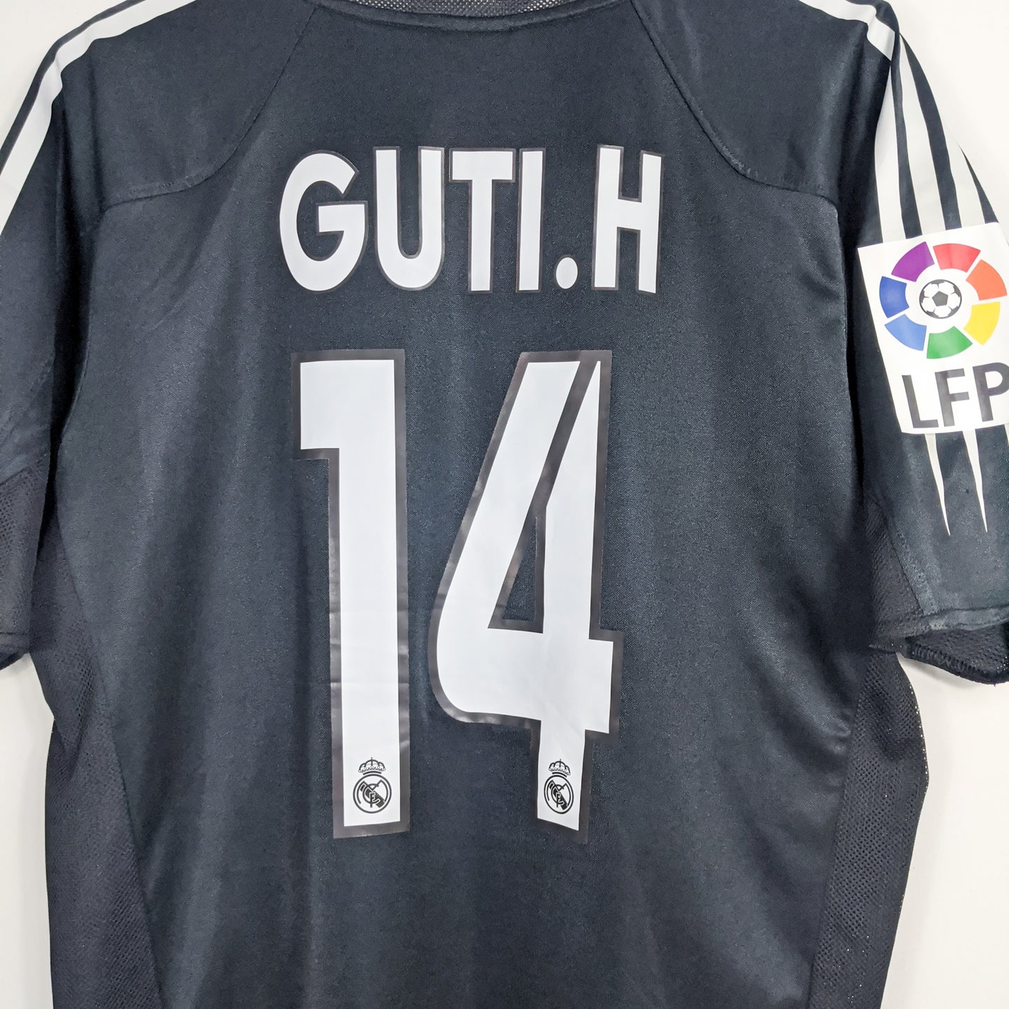 Authentic Real Madrid 2004/05 Away - Guti #14 Size L