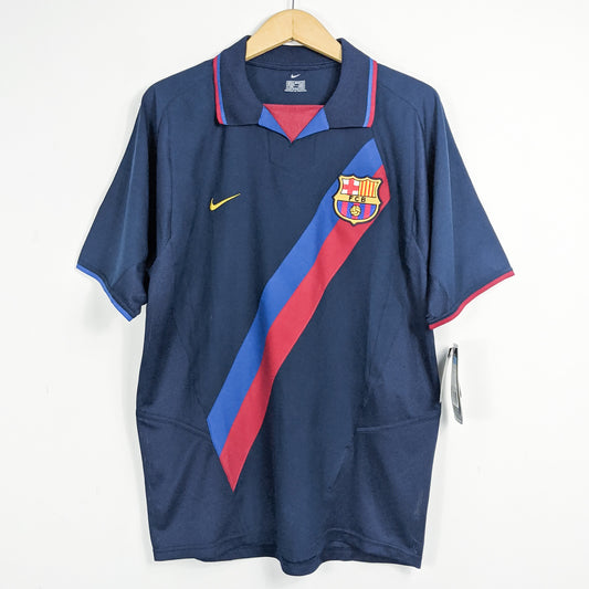 Authentic Barcelona 2002/04 Away - Ronaldinho #10 Size M (Bnwt)