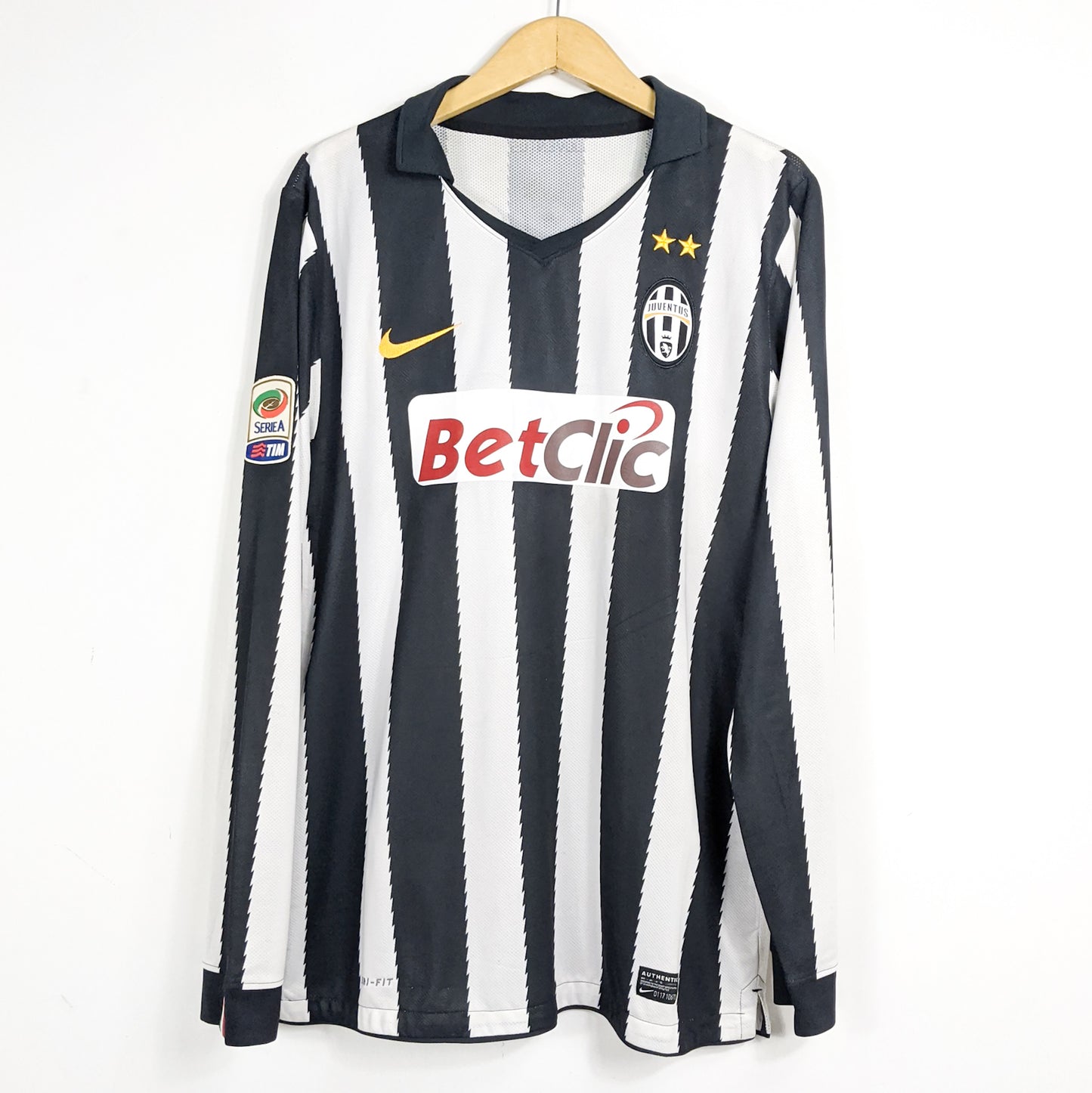 Authentic Juventus 2010/11 Home - Del Piero #10 Size L (Long Sleeve) (Player Issue)