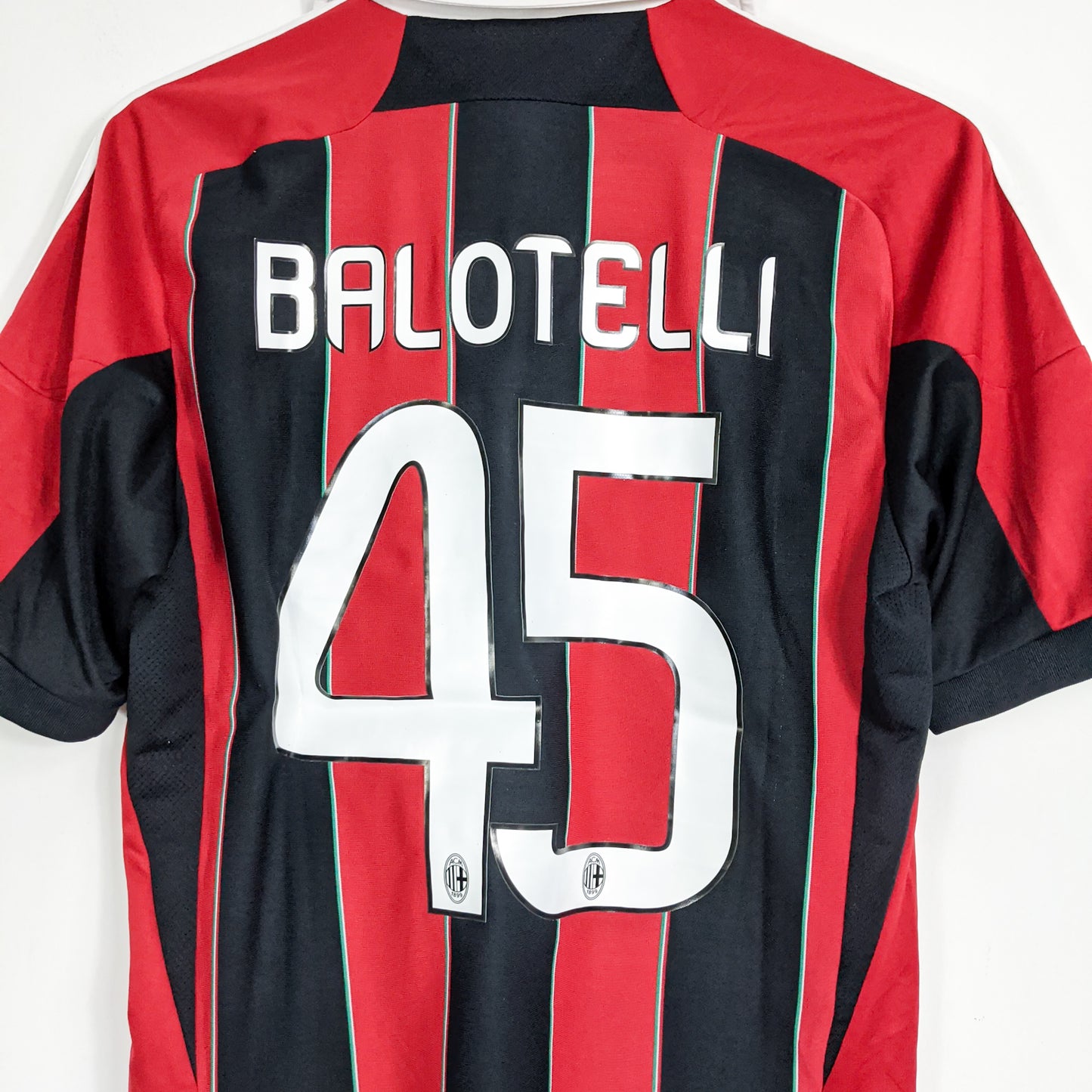 Authentic AC Milan 2012/13 Home - Balotelli #45 Size S