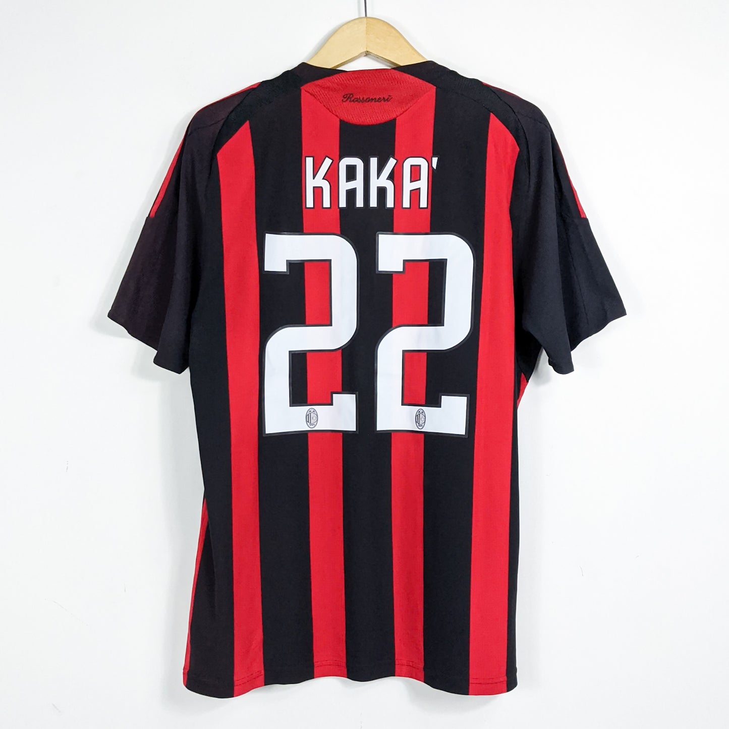 Authentic AC Milan 2008/09 Home - Kaka #22 Size L