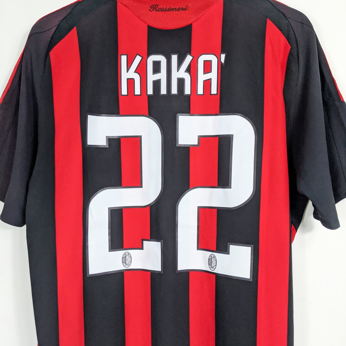 Authentic AC Milan 2008/09 Home - Kaka #22 Size L