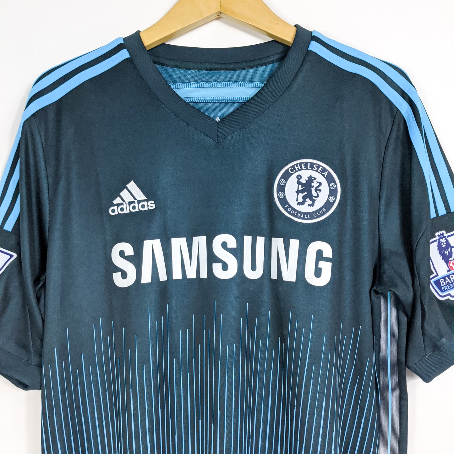 Authentic Chelsea 2014/15 Third - Drogba #11 Size L (Bnwt)