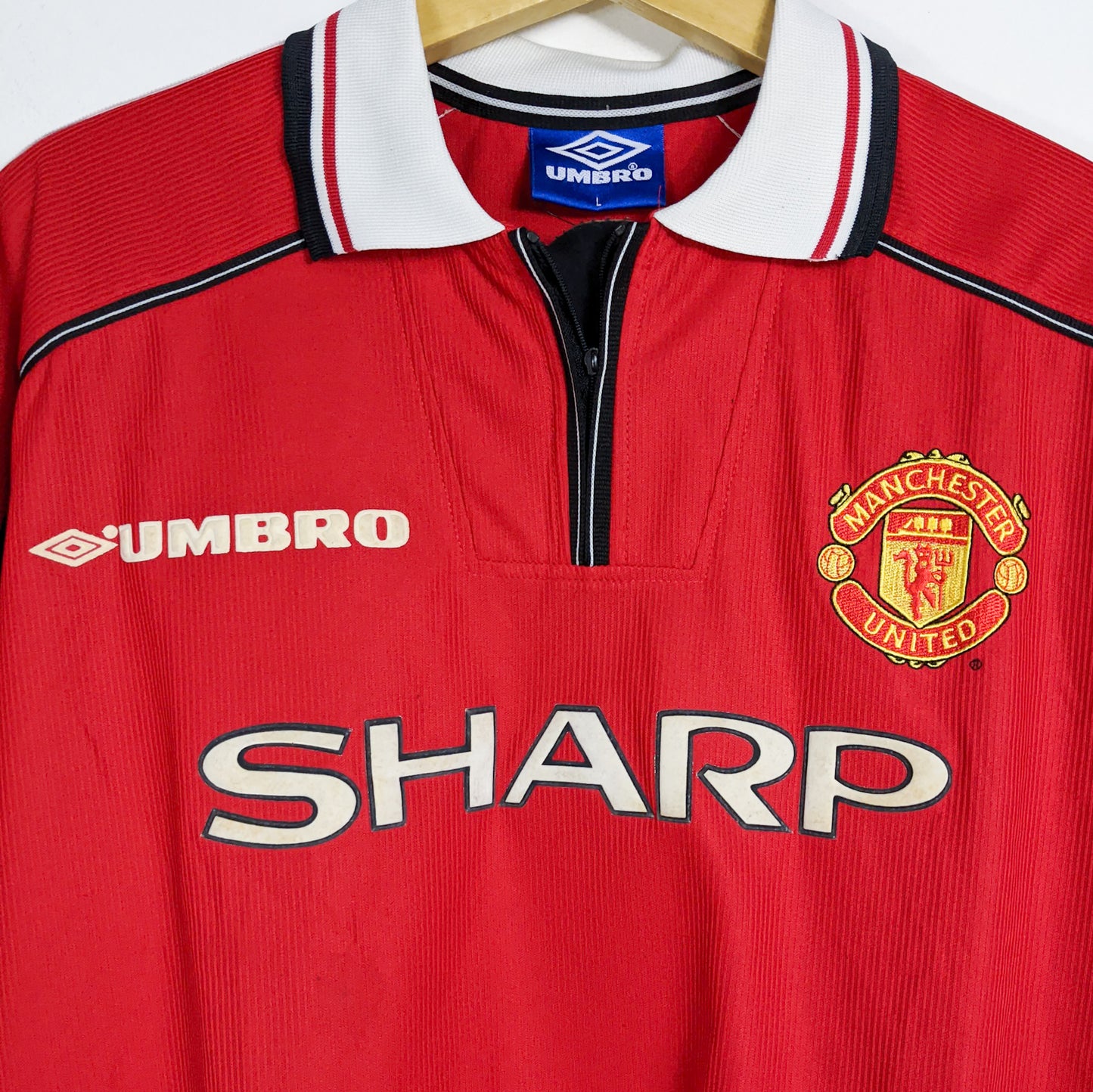 Authentic Manchester United 1998/99 Home - Keane #16 Size L