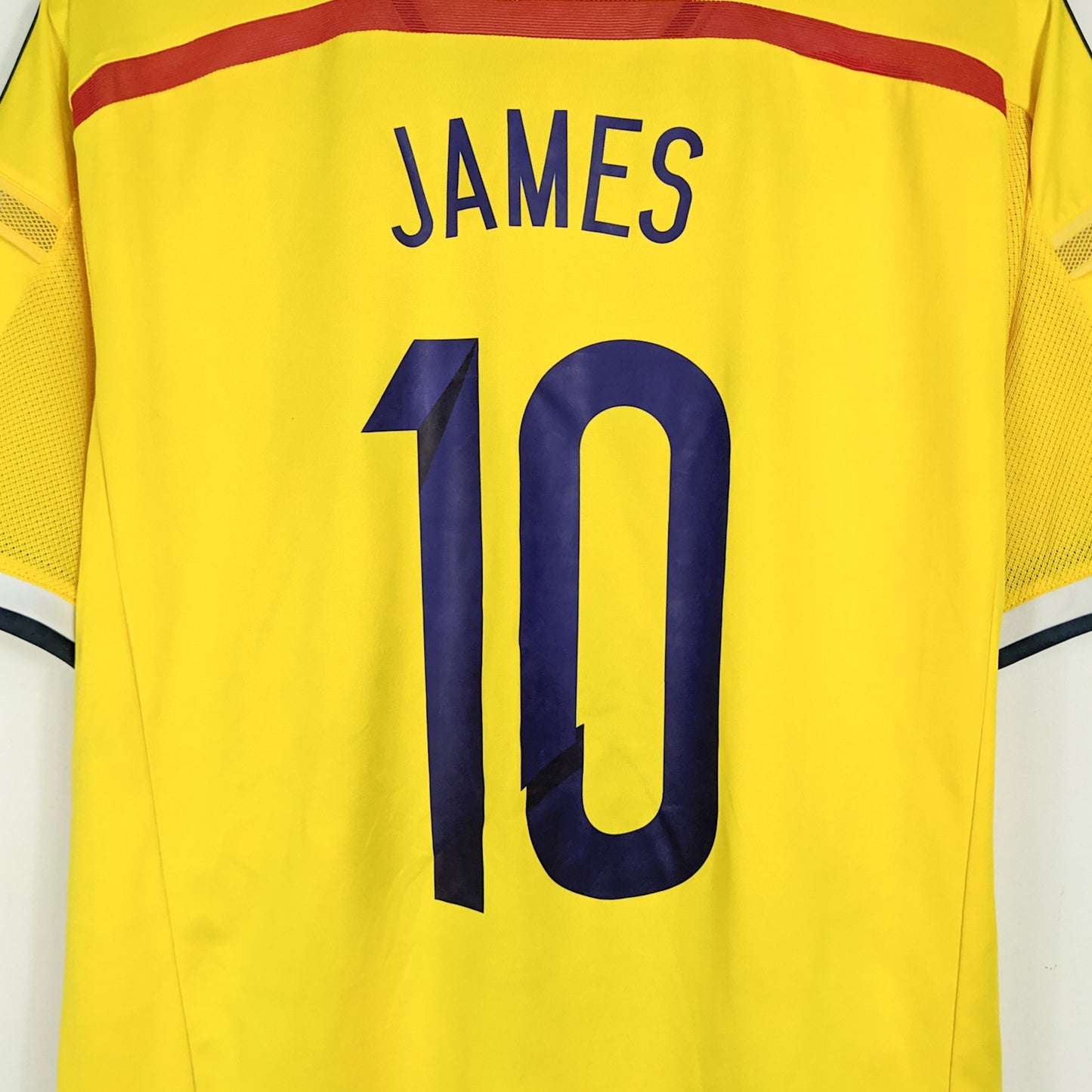 Authentic Colombia 2014/15 Home - James #10 Size L