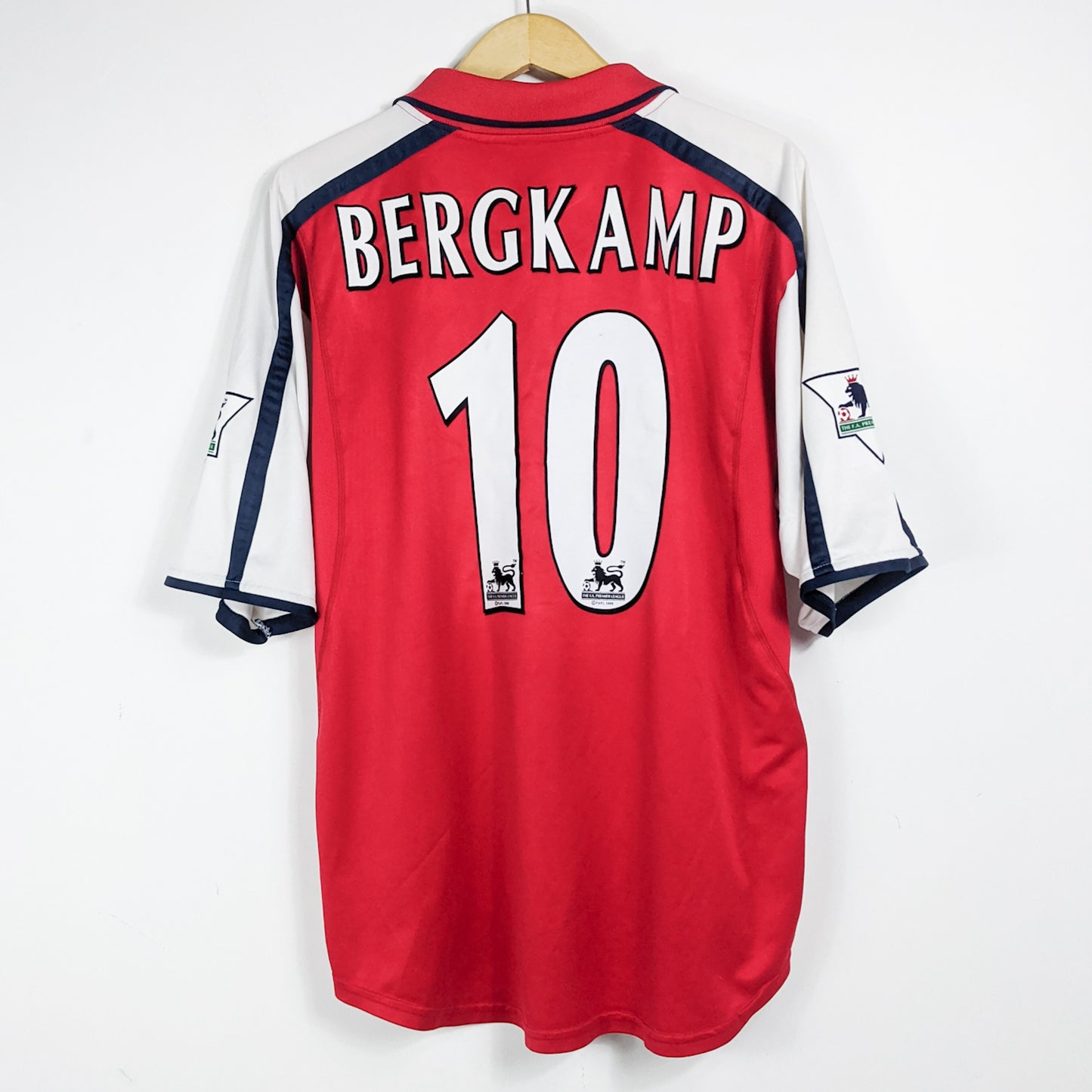 Authentic Arsenal 2000-2002 Home - Bergkamp #10 Size XL